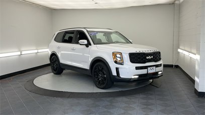 Used 2022 Kia Telluride SX w/ SX Prestige Package