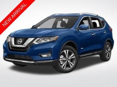Used 2018 Nissan Rogue SL w/ Premium Package