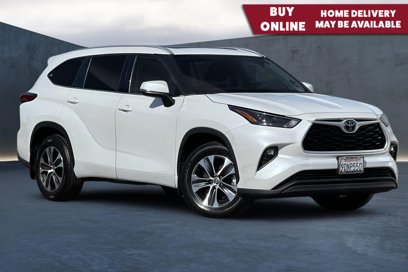 Used 2022 Toyota Highlander XLE