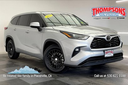 Used 2022 Toyota Highlander LE
