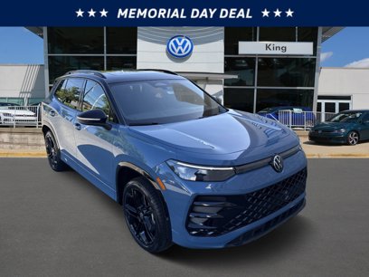 New 2025 Volkswagen Tiguan SE R-Line