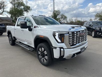 New 2025 GMC Sierra 2500 Denali