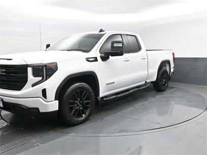 Used 2023 GMC Sierra 1500 Elevation