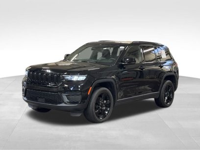 Used 2023 Jeep Grand Cherokee Altitude