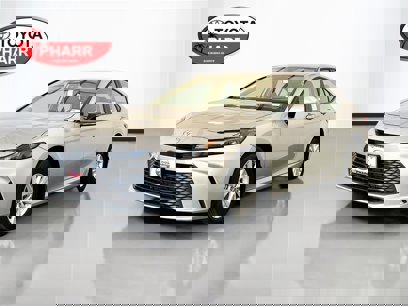 New 2025 Toyota Camry LE