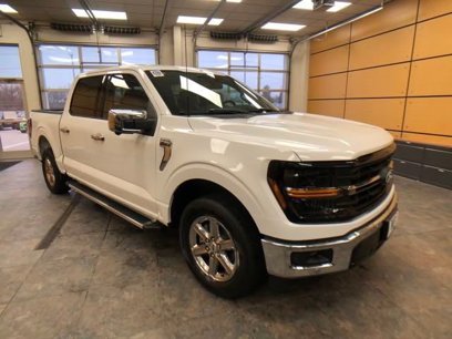 New 2025 Ford F150 XLT w/ Equipment Group 302A MID