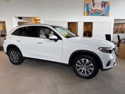 New 2025 Mercedes-Benz GLC 300 4MATIC