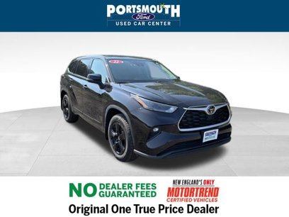 Used 2022 Toyota Highlander LE