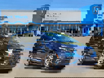 Used 2023 Chrysler Pacifica Limited