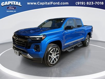 Used 2024 Chevrolet Colorado Z71 w/ Z71 Convenience Package 2