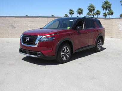 Used 2024 Nissan Pathfinder SL