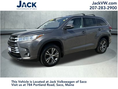 Used 2017 Toyota Highlander LE