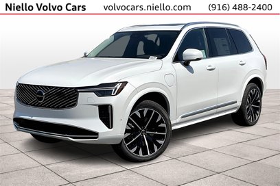 New 2025 Volvo XC90 T8 Plus w/ Protection Package Premier