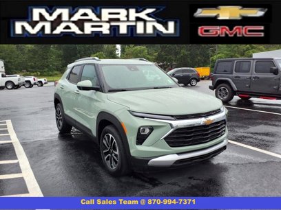 Used 2025 Chevrolet TrailBlazer LT w/ Driver Confidence Package