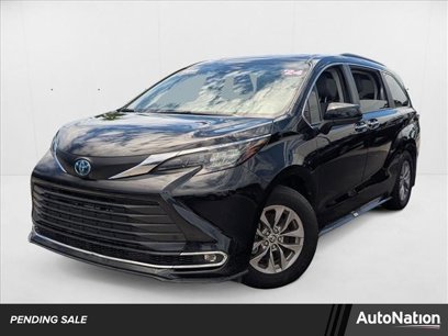 Used 2024 Toyota Sienna XLE
