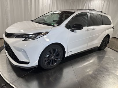 Used 2021 Toyota Sienna XSE
