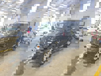 Used 2012 Jeep Wrangler Unlimited Sahara w/ Connectivity Group