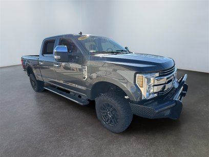 Used 2019 Ford F250 Lariat w/ Chrome Package