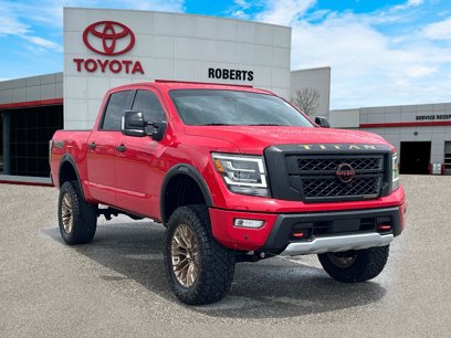 Used 2023 Nissan Titan PRO-4X w/ Pro-4x Convenience Package