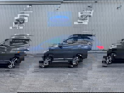 Used 2013 Nissan Pathfinder SL w/ Trailer Tow Pkg