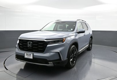 Certified 2025 Honda Pilot Elite
