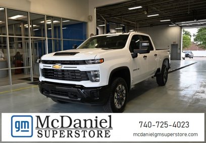 New 2025 Chevrolet Silverado 2500 Custom w/ Custom Value Package