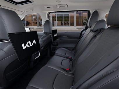 New 2025 Kia Carnival SX Prestige
