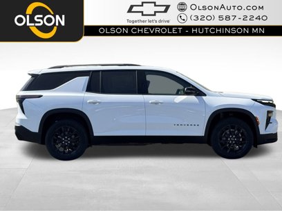 New 2025 Chevrolet Traverse LT w/ Midnight/Sport Edition