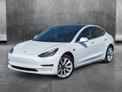 Used 2019 Tesla Model 3 Mid Range