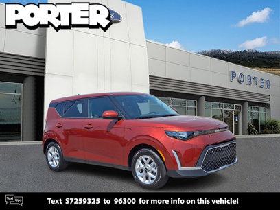 Used 2025 Kia Soul LX