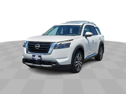 Used 2025 Nissan Pathfinder Platinum