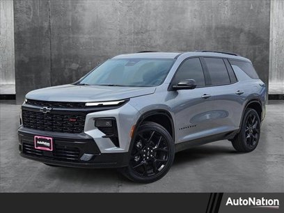 New 2025 Chevrolet Traverse RS w/ LPO, Floor Liner Package
