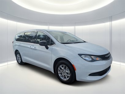 New 2025 Chrysler Voyager LX