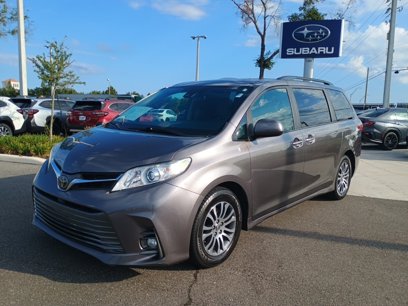Used 2018 Toyota Sienna XLE w/ XLE Navigation Package
