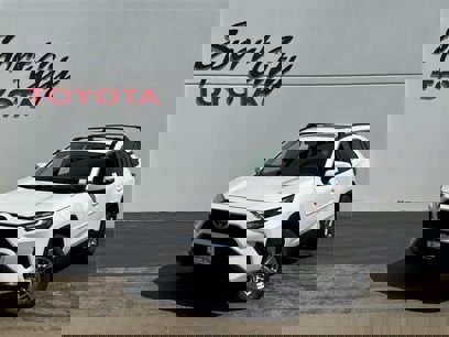 New 2025 Toyota RAV4 XLE