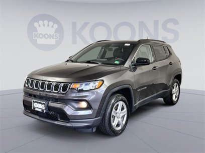 Used 2023 Jeep Compass Latitude w/ Sun and Sound Group