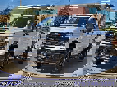 New 2025 Chevrolet Silverado 2500 Custom w/ Custom Convenience Package