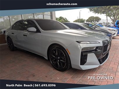 Used 2024 BMW i7 xDrive60 w/ Premium Package 2