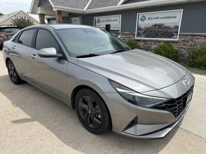 Used 2021 Hyundai Elantra SEL
