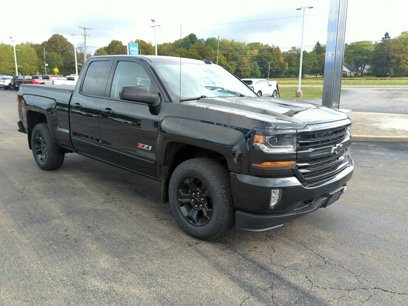Used 2017 Chevrolet Silverado 1500 LT w/ Midnight Edition