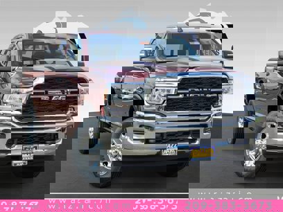 New 2024 RAM 3500 Tradesman w/ Chrome Appearance Group