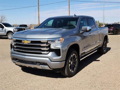 New 2025 Chevrolet Silverado 1500 High Country w/ Technology Package