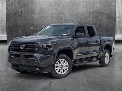 New 2025 Toyota Tacoma SR5