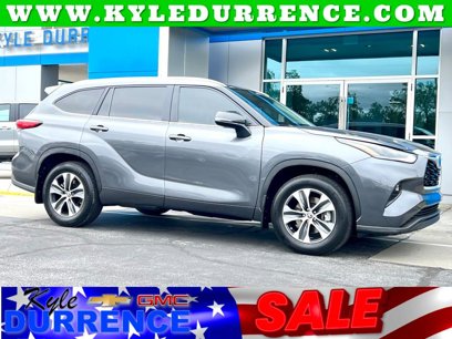 Used 2023 Toyota Highlander L