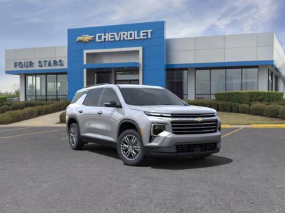 New 2025 Chevrolet Traverse LT w/ Driver Confidence Package