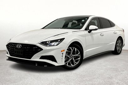 Certified 2022 Hyundai Sonata SEL w/ Convenience Package
