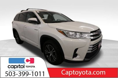 Certified 2017 Toyota Highlander LE