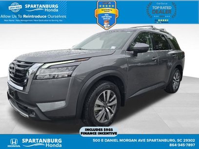 Used 2022 Nissan Pathfinder SL