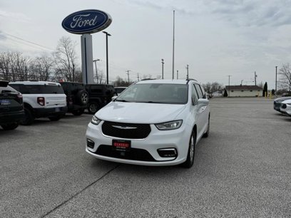 Used 2022 Chrysler Pacifica Touring-L