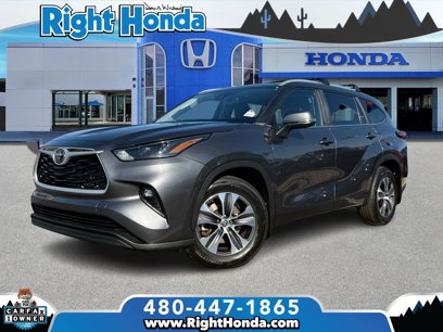Used 2023 Toyota Highlander XLE